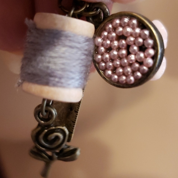 Unique seamstress themed scissor necklace - Picture 5 of 6